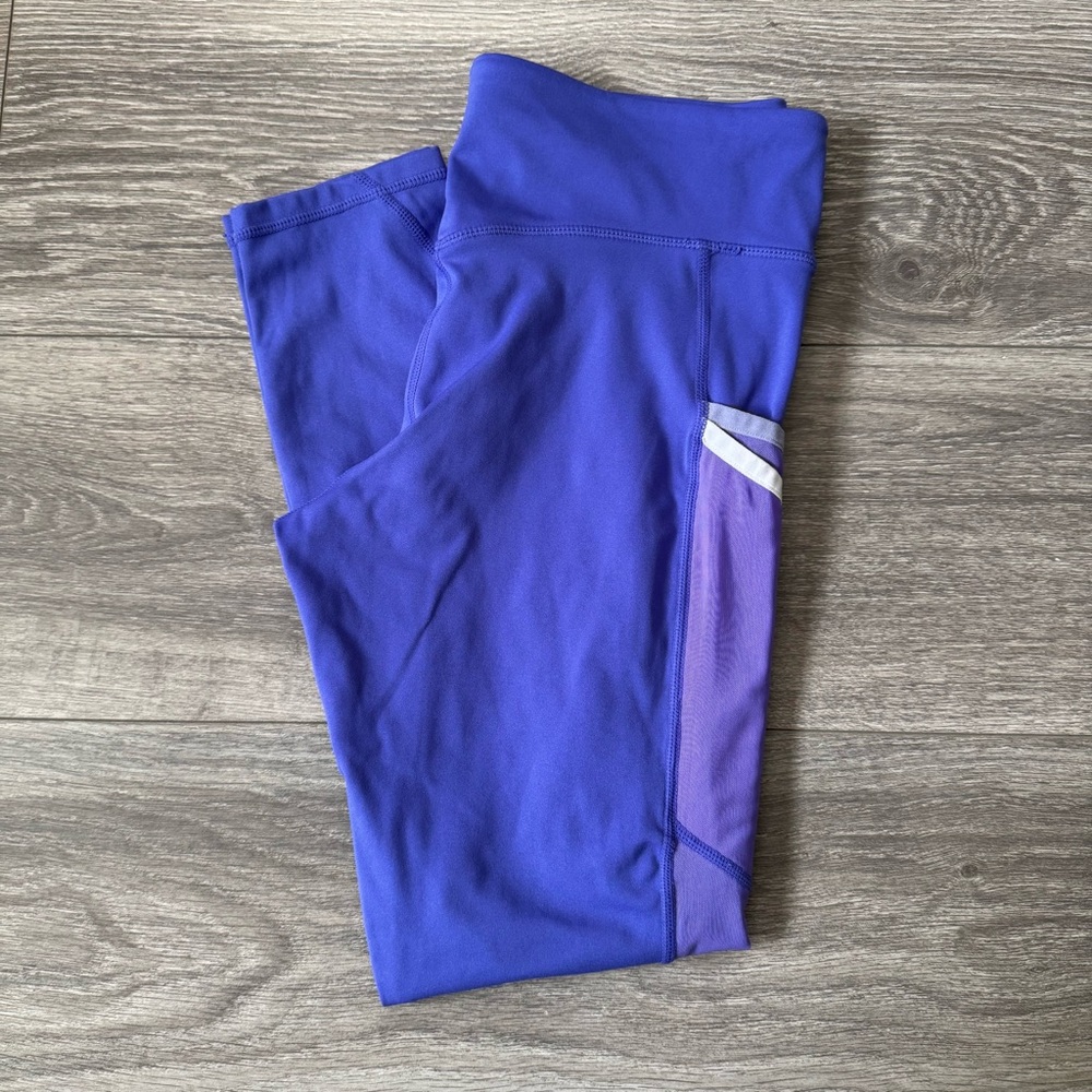 Fabletics Motion365 Woman’s Purple Leggings Stretchy Athletic Bottoms Size S/M